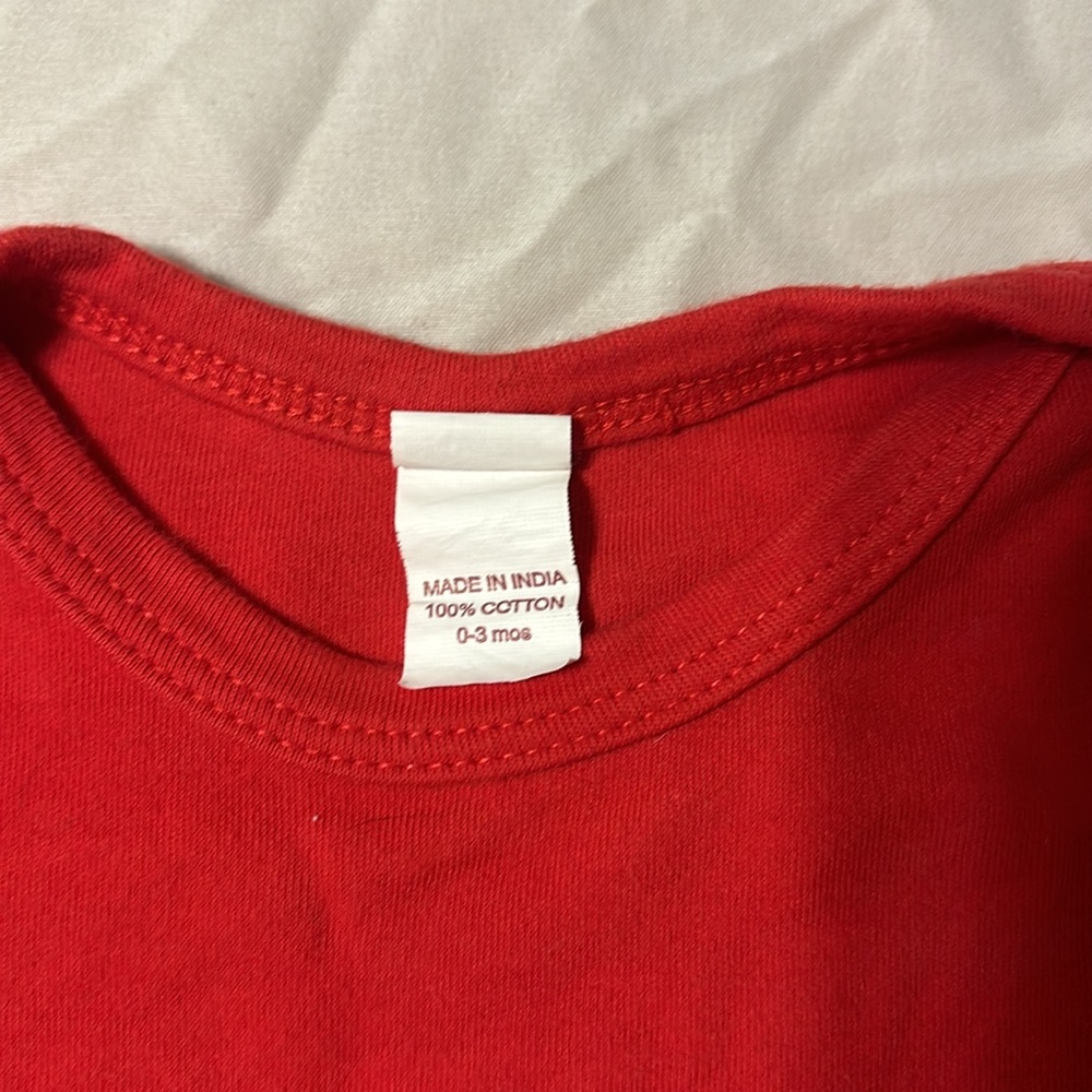 Red Sleep Gown - Picture 2 of 4